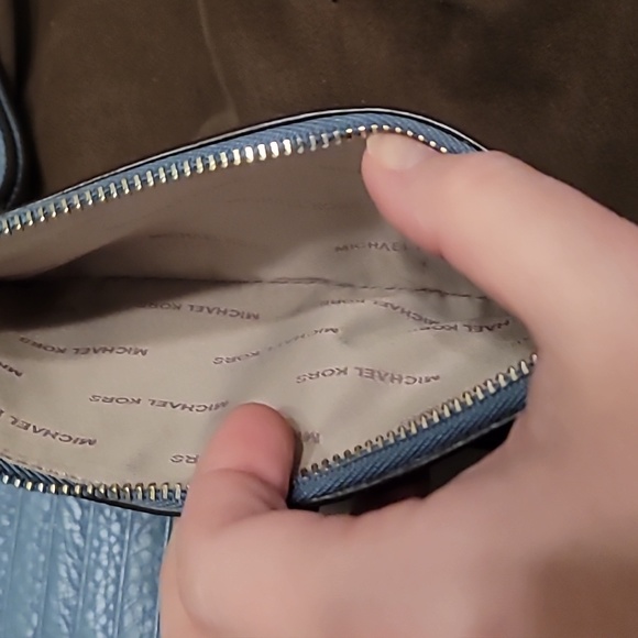 Michael Kors Wallet - Picture 5 of 5